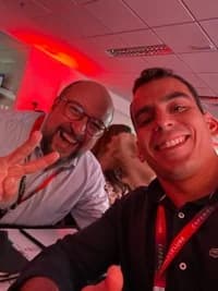Vitor Novaes em evento de networking