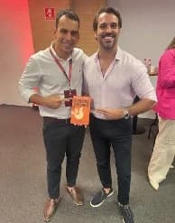 Vitor Novaes em evento de networking